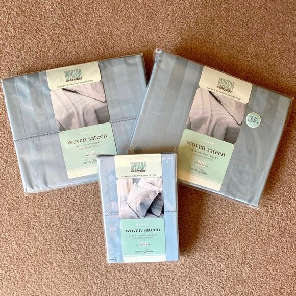 Martha Stewart Other - Martha Stewart Collection Blue Sateen Twin Sheet